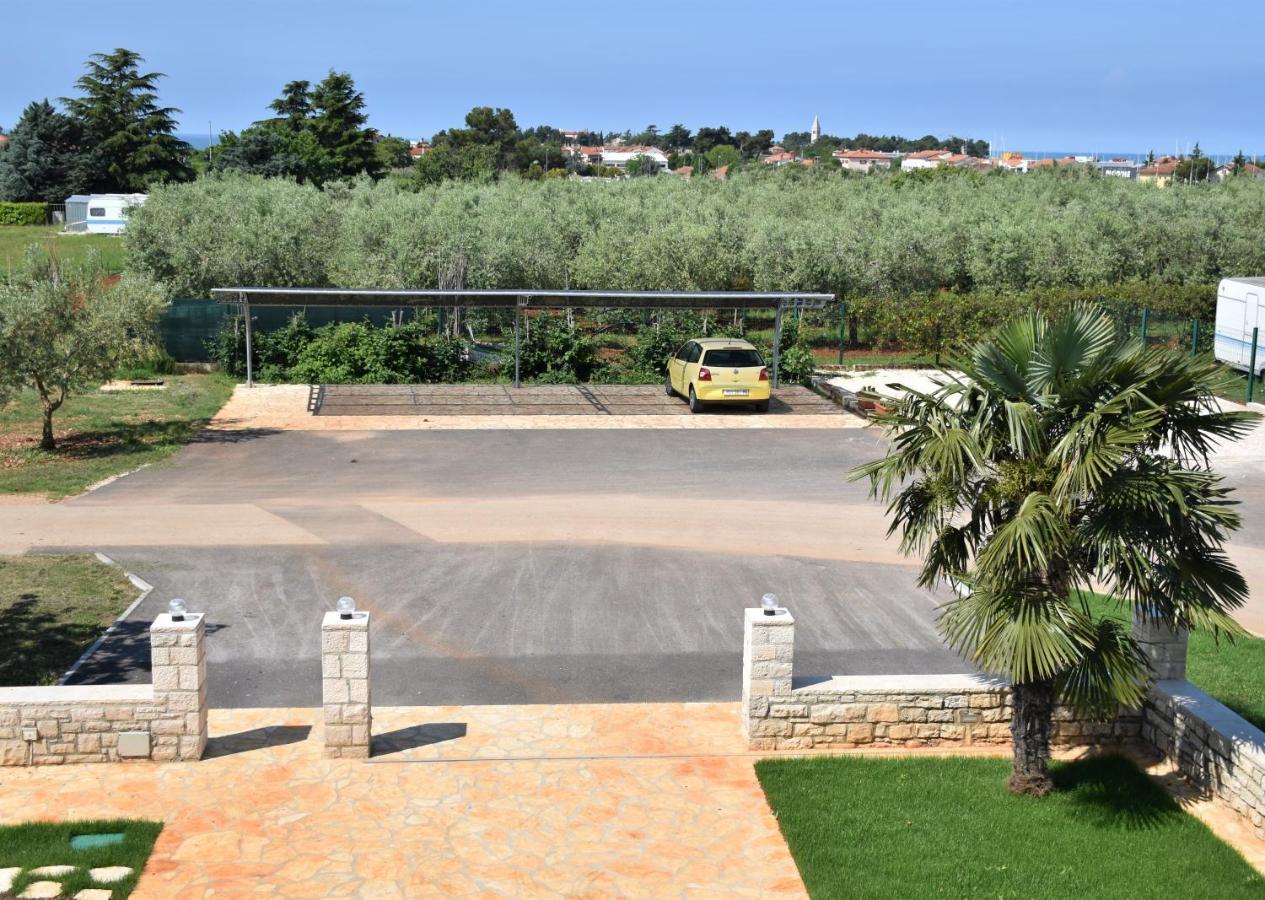 Apartmani Diana Novigrad Istria Exterior foto