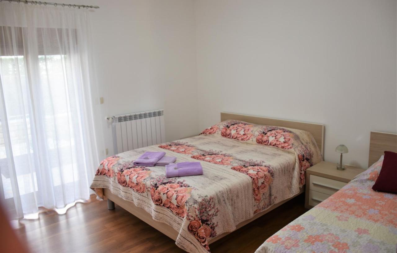 Apartmani Diana Novigrad Istria Exterior foto